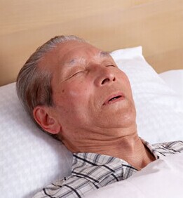 如何提高睡眠质量 老人需掌握好睡眠方法