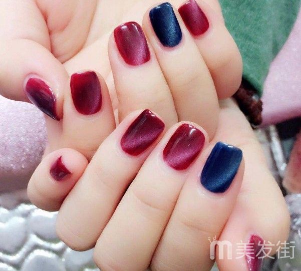 纯色美甲图片显手白 6款适合夏季的纯色美甲图片