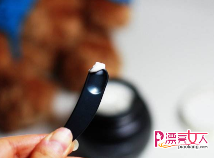 熬夜护肤的正确方法 用不好会导致肌肤变差