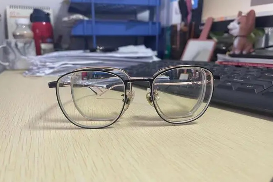 眼镜镜片花了能抛光吗 眼镜有多少种