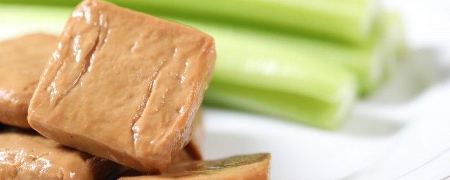 鱼豆腐怎么做好吃法大全 鱼豆腐应该怎么做才好吃