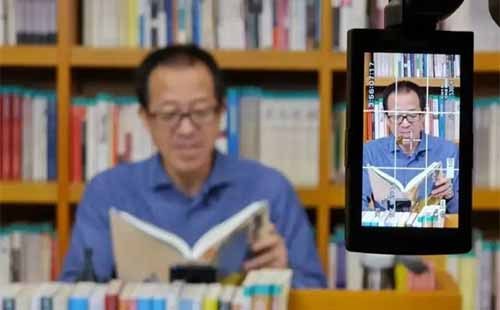 新东方的双语直播在哪看？新东方直播老师都有谁
