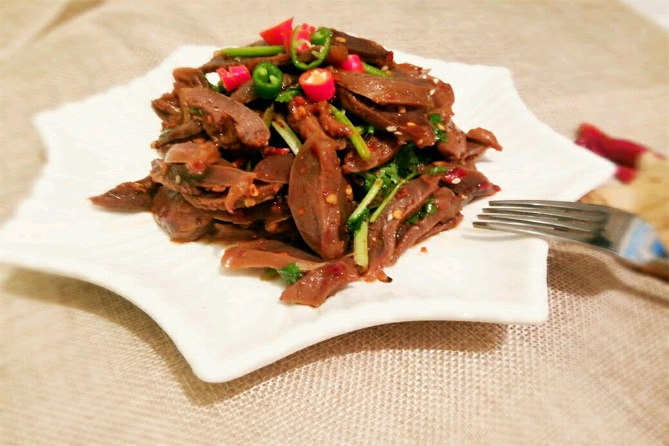 烧烤鸡胗的腌制配方 鸡胗烤串的做法