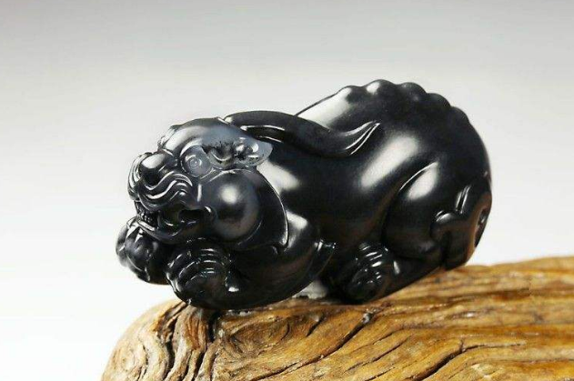 世界玉石值钱排名：羊脂白玉位列榜首，个个无价之宝
