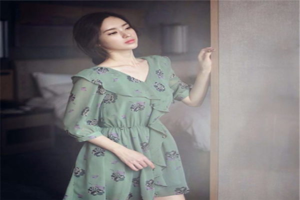 十大自由职业排行榜：自媒体人上榜，同声传译第二