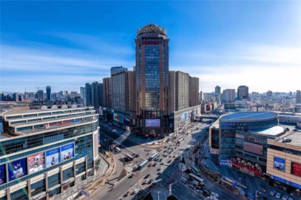 全国十大人口流出城市：呼和浩特上榜，第八四季如春