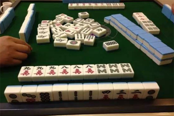广东十大怪：骨头价格比肉贵，先喝汤来后上菜