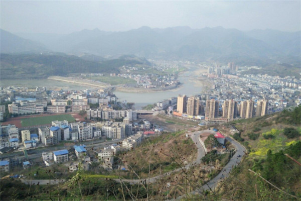 甘肃十大贫困县排行榜：古浪县上榜，第十以畜牧业为主