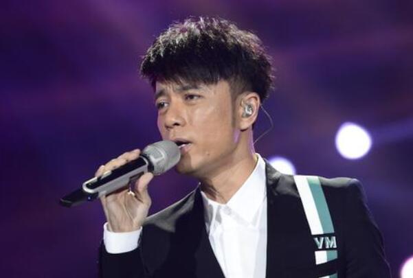 李克勤最经典的十首歌 红日上榜,月半小夜曲第一