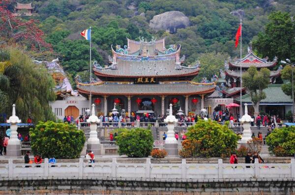 厦门十大名寺 南普陀寺第一，日光岩寺上榜