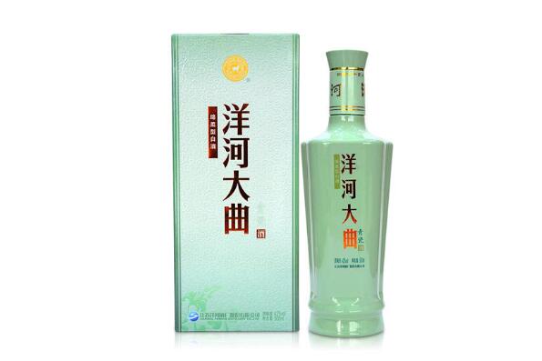 十大浓香型白酒品牌 洋河上榜，第七被誉为“酒中泰斗”