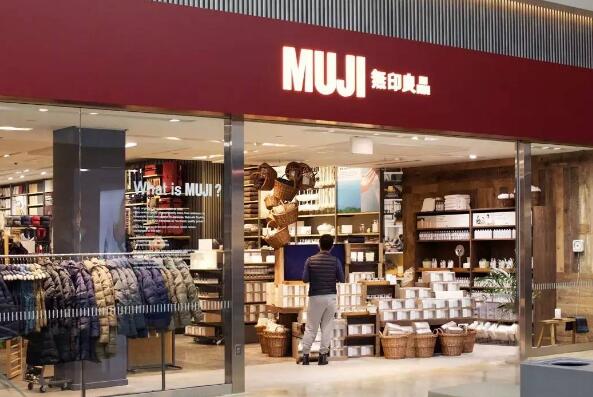 十大快时尚女装品牌 UR上榜，第一是日本品牌
