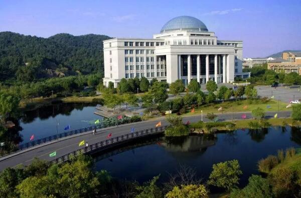 浙江十大最美大学校园 宁波大学上榜，浙江大学排名第一