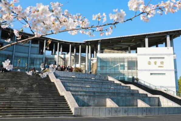 浙江十大最美大学校园 宁波大学上榜，浙江大学排名第一