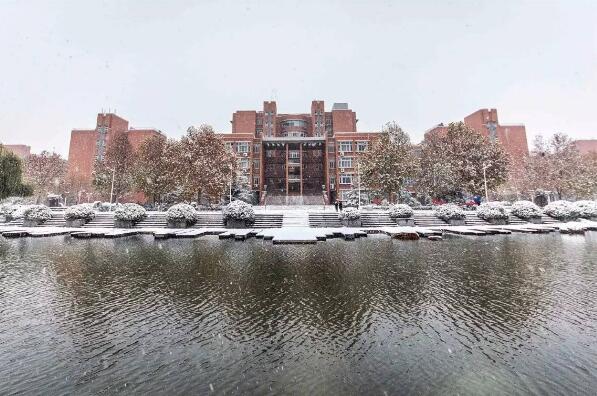 河南十大最美大学 郑州大学上榜，河南大学位列第一
