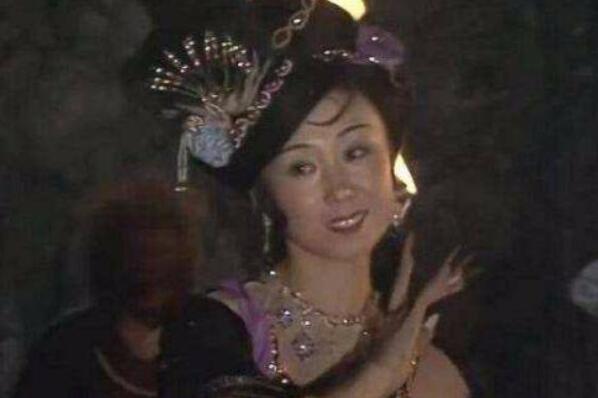 西游记中最具代表性的十大女妖，第四居住在火焰山，第一是一堆白骨