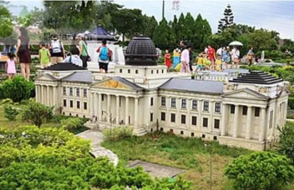 世界十大最好玩的主题乐园，榜首在闹市中心，小人国仅排第三(乐高园