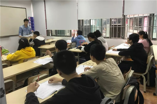 汕尾市十大教育培训机构排名 汕尾市蓝天外语培训学校上榜
