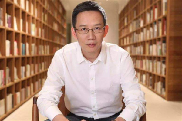 女生十大月薪过万的工作：美容师上榜，第一外貌门槛高