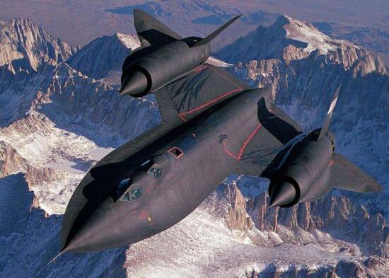 世界上速度最快的飞机,SR-71黑鸟侦察机(快过导弹)