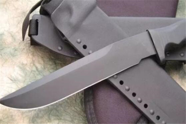 世界最好的十大军刀 fallknivenmc1刀锋力惊人,榜首堪称完美