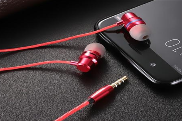 世界十大顶级入耳式耳机 AKG N5005堪称顶级第二加入黑科技