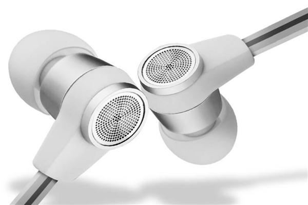 世界十大顶级入耳式耳机 AKG N5005堪称顶级第二加入黑科技