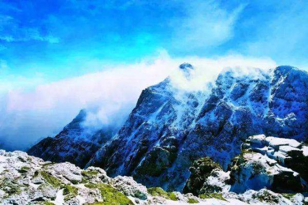 中国境内十大最高山峰 太白山上榜仅第八珠穆朗玛峰第一