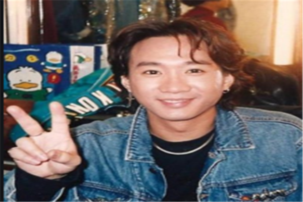香港十大著名男歌手排行榜：谭咏麟上榜，他是流行音乐的教父