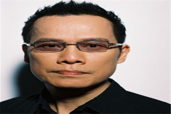 台湾十大知名男歌手：费玉清上榜，他的歌声饱含深情