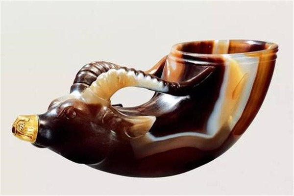 中国十大古文物排行榜：司母戊鼎第二，第三传世名画