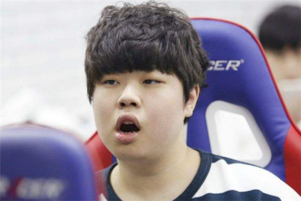 lol官方顶级选手排行榜：JackeyLove上榜，第六被称为大魔王