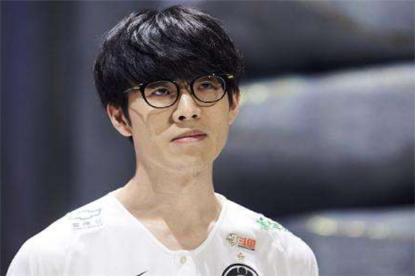 lol官方顶级选手排行榜：JackeyLove上榜，第六被称为大魔王