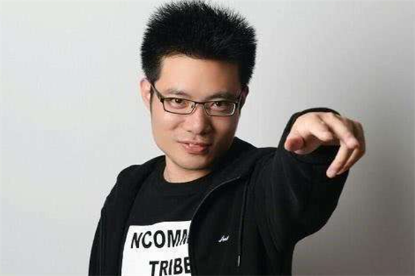 英雄联盟十大人气主播：骚男上榜，大多是职业电竞选手