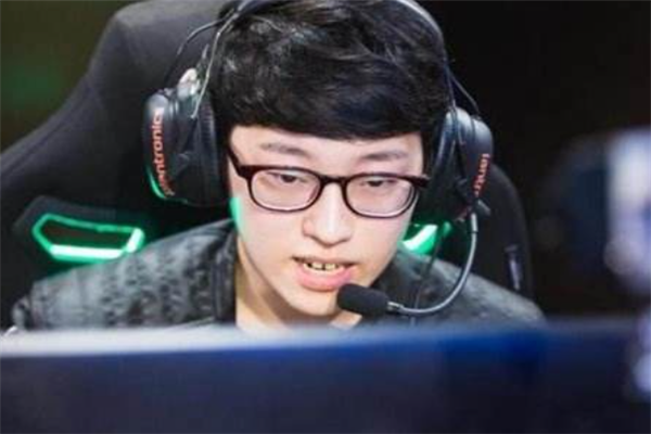 lol中国最强中单排行榜：韦神上榜，第十国籍争议较大