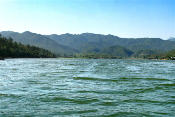 东北三省十大水库：桓仁水库上榜，第九是我国第一高山堰塞湖