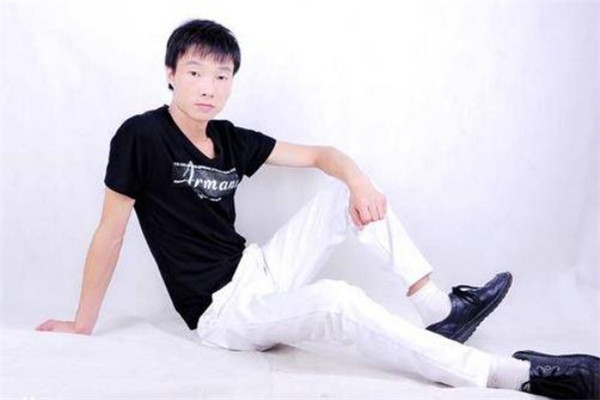 贵州十大歌手排行榜：付梦妮上榜，第七是民谣歌手