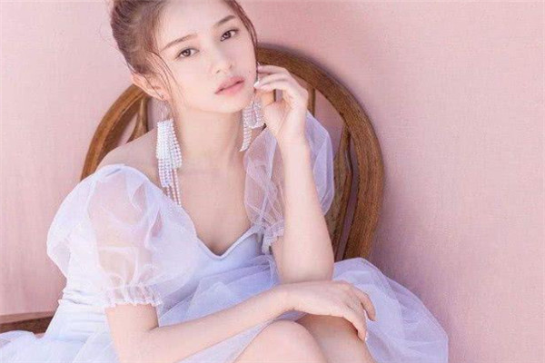 贵州十大歌手排行榜：付梦妮上榜，第七是民谣歌手