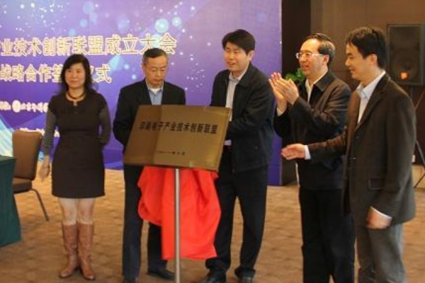 烟草龙头股排行榜，东风股份前景广阔 新宏泽竞争力强