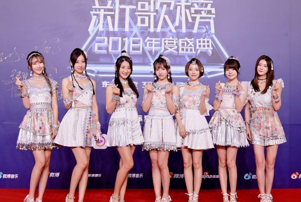年度十大人气组合排行榜：TFBOYS上榜，第九虚拟存在