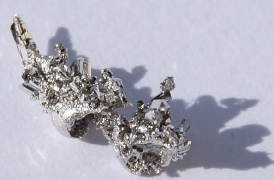 十大贵金属排行 黄金仅第三,第一的耐腐蚀性很强