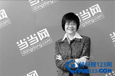 中国十大霸道女总裁：明明可以靠脸吃饭，却偏要靠实力