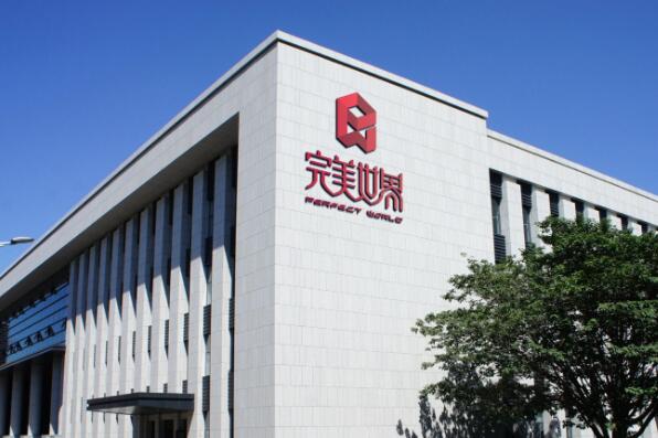 国内十大游戏运营商 巨人网络上榜，腾讯游戏排名第一