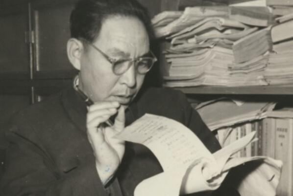 中国近代十大著名作家，女性文学家上榜三位，第一拒绝了诺贝尔奖