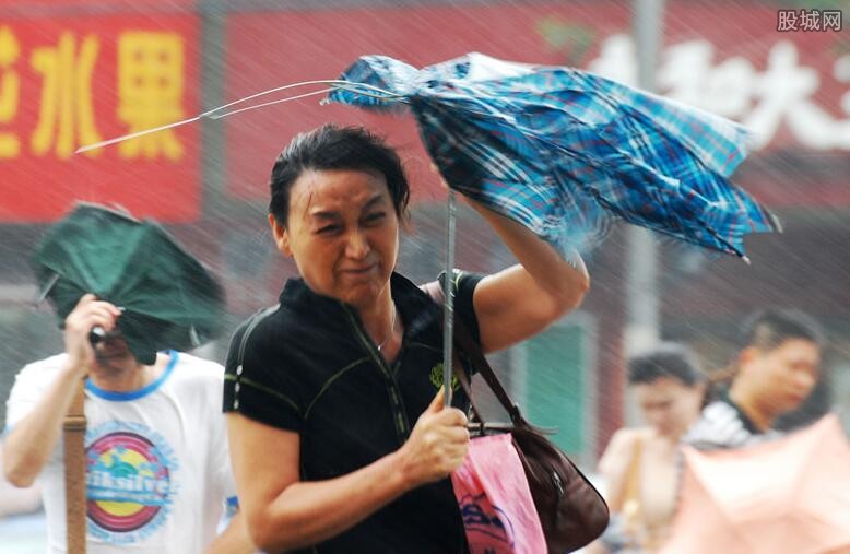 暴雨天气