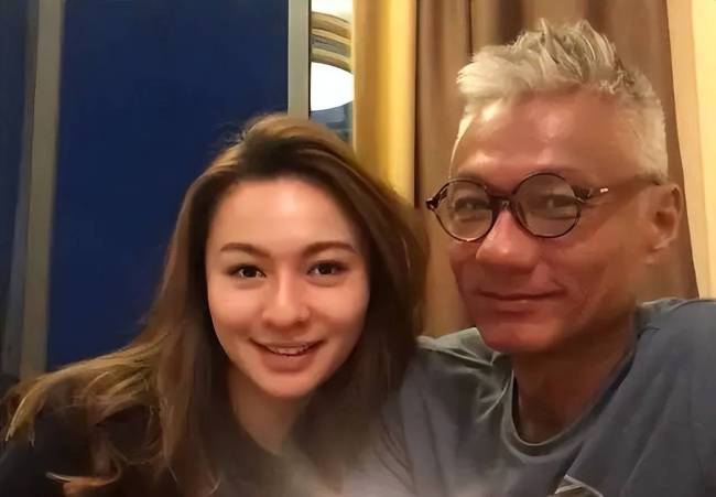 前TVB小生林俊贤女儿夺港姐冠军 翻版孙艺珍获两奖