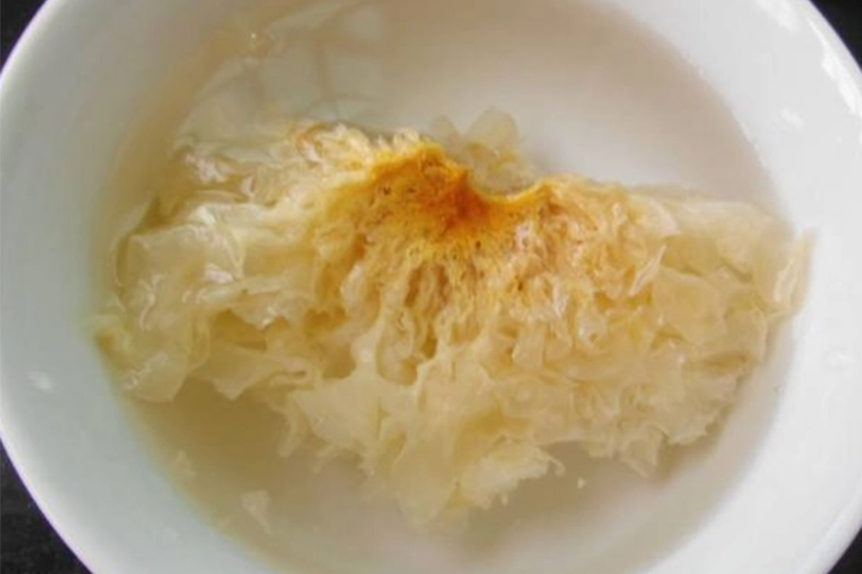 高压锅煮银耳汤要多久 银耳几分钟就泡开了是不是有问题