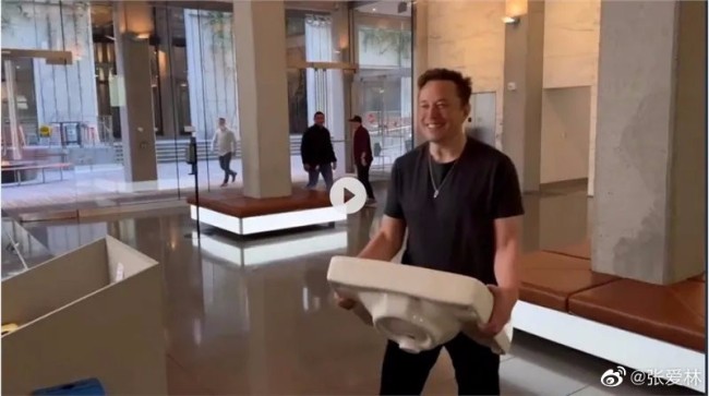 扎心了！推特员工每天工作12小时防马斯克裁员
