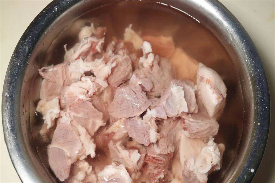 红烧肉炖30分钟可以吗 炖红烧肉的注意事项