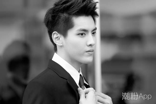 吴亦凡是混血的吗 吴亦凡哪里人原名叫什么 1